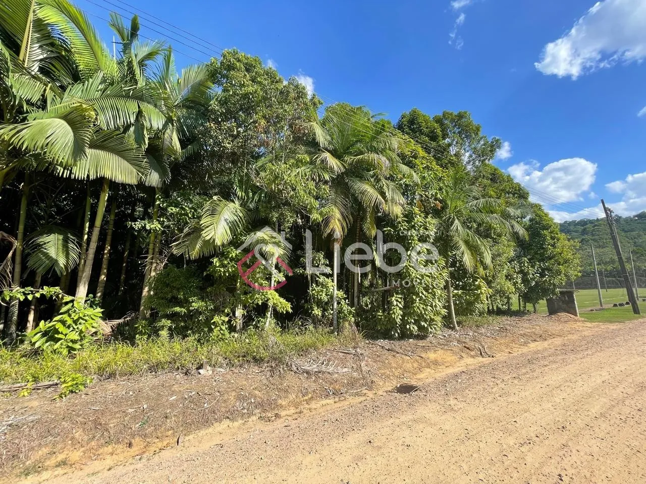 Lindo terreno na Rota do Enxaimel em Testo Alto na cidade de Pomerode com 1.004,65m e frente de 20,50mts. — foto 2