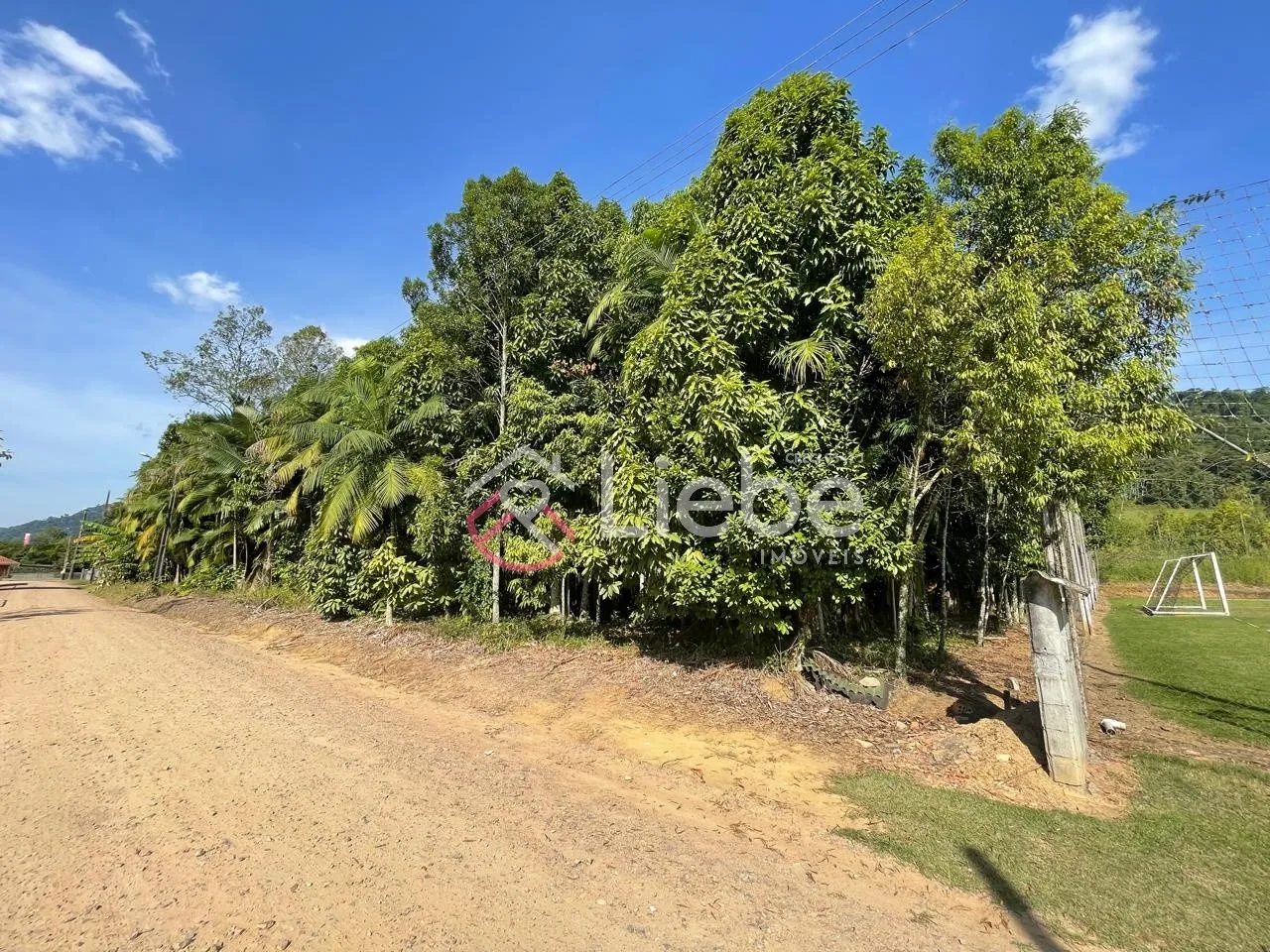 Lindo terreno na Rota do Enxaimel em Testo Alto na cidade de Pomerode com 1.004,65m e frente de 20,50mts. — foto 3