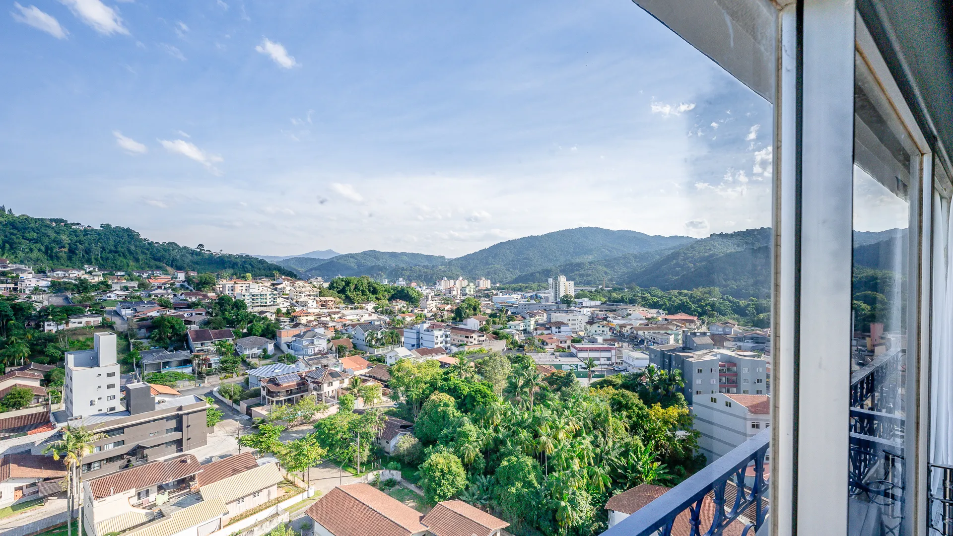 UM DUPLEX COM VISTA PANORÂMICA NO ICÔNICO DOM ARMANDO, NO GARCIA — foto 5