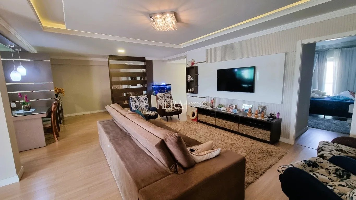 Para quem busca espaço comercial e moradia no mesmo local, esse é o imóvel ideal em Indaial/SC — foto 2