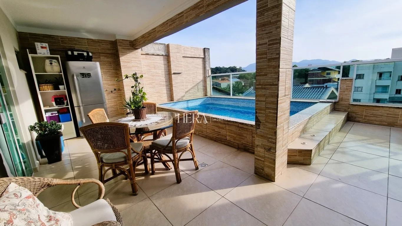 Para quem busca espaço comercial e moradia no mesmo local, esse é o imóvel ideal em Indaial/SC — foto 7