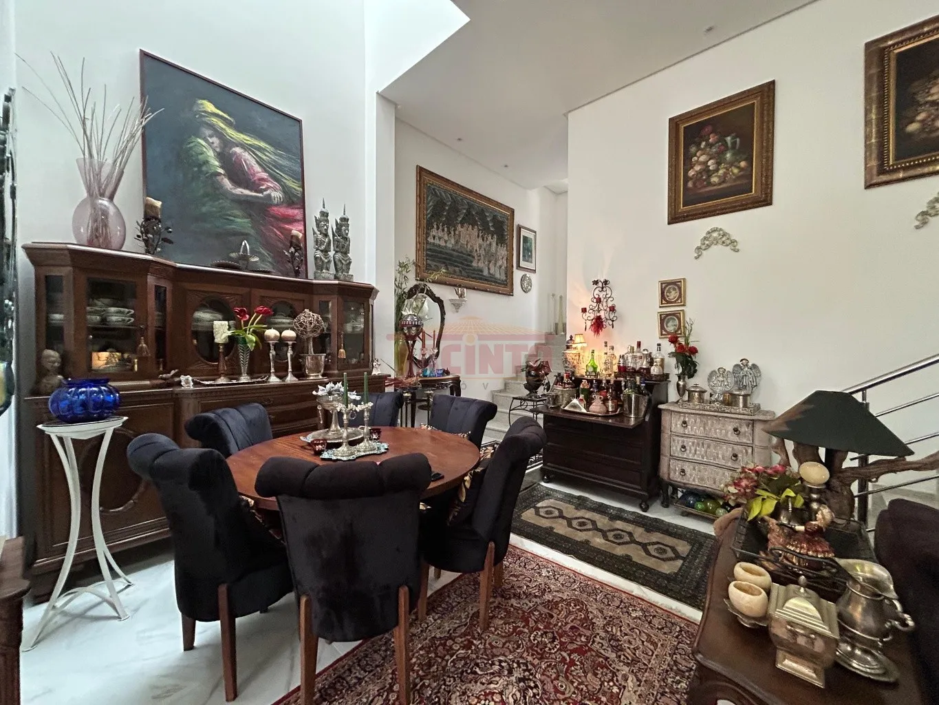 Casa semi mobiliada com 3 dormitórios sendo 1 suíte e 2 demi suítes no Bairro Fortaleza Alta. — foto 3