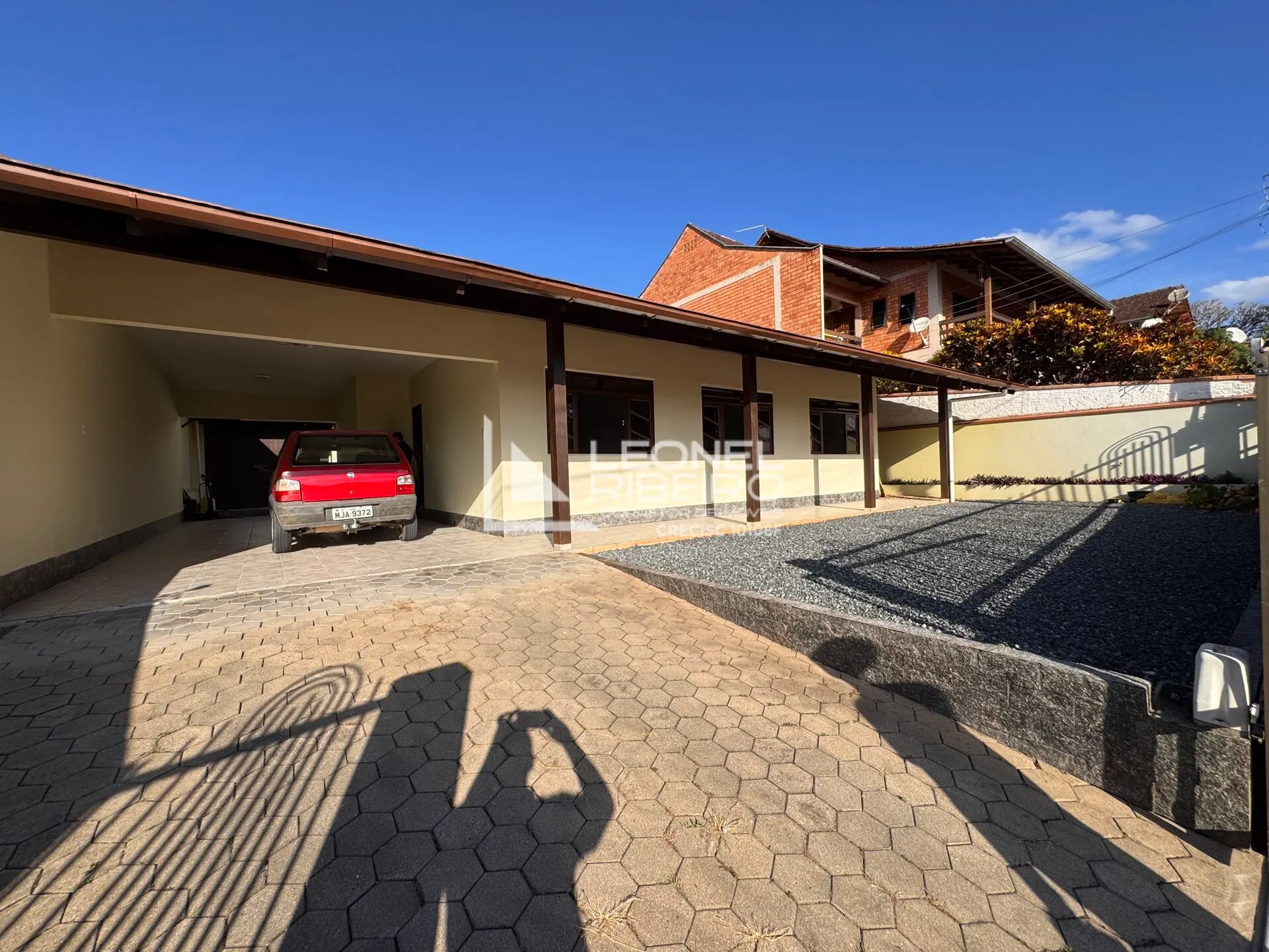 Casa com 4 dormitórios à venda, 175,85 m no bairro Quintino em Timbó/SC - foto 1