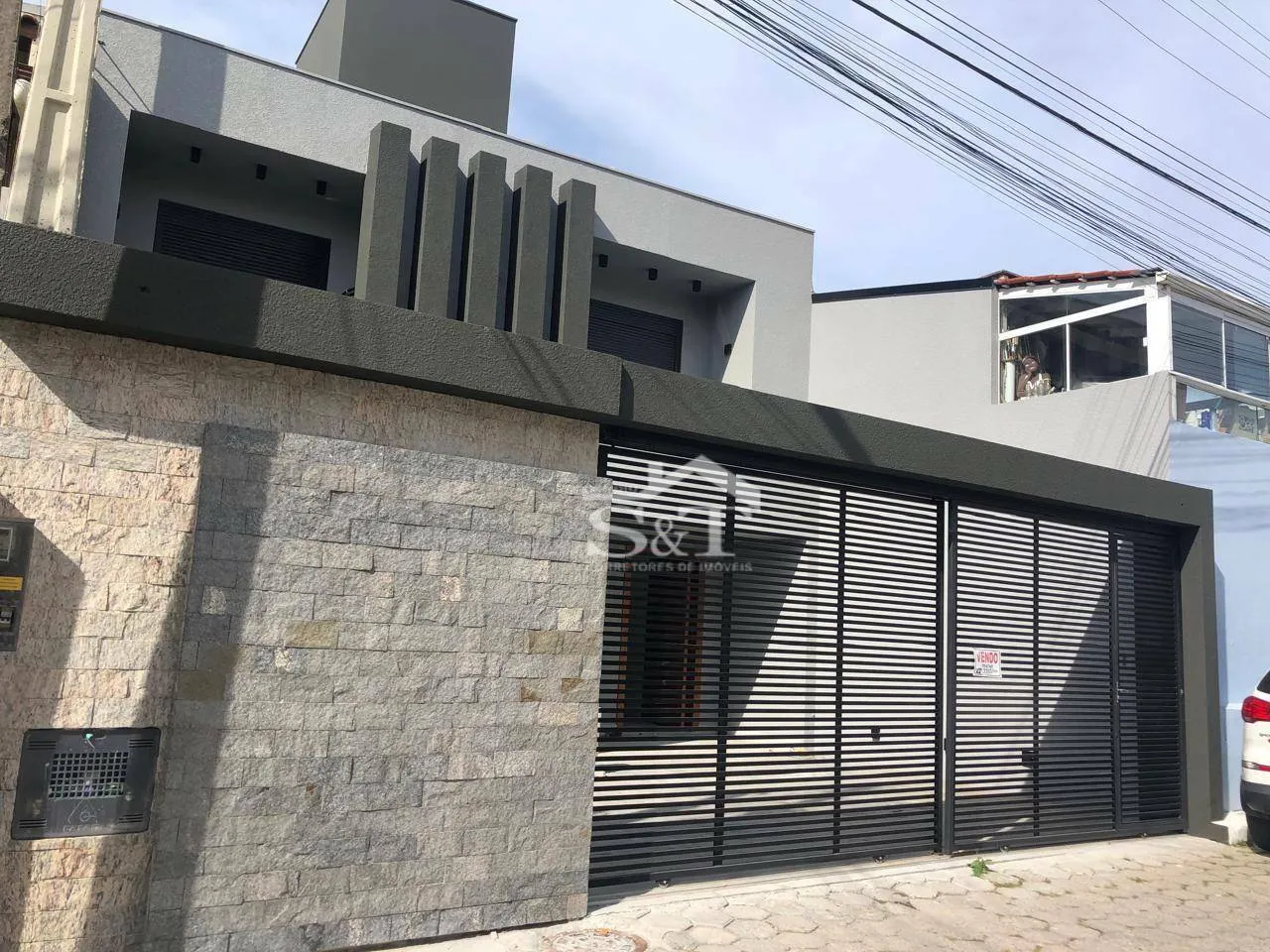 Sobrado com 2 dormitórios, próximo a padaria estrela, nos Ingleses! — foto 2