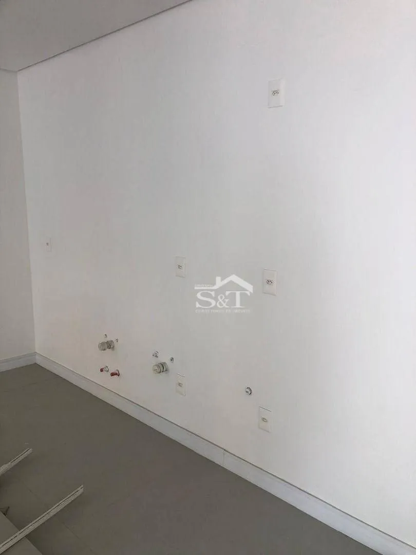 Sobrado com 2 dormitórios, próximo a padaria estrela, nos Ingleses! — foto 5