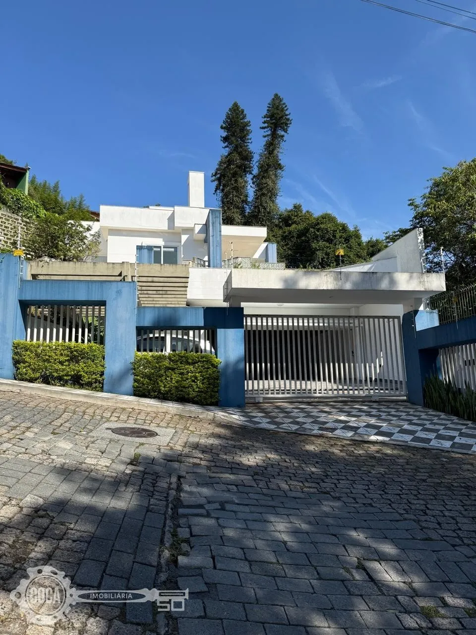 Casa de Alto Padrão à Venda no Centro de Blumenau! - foto 1