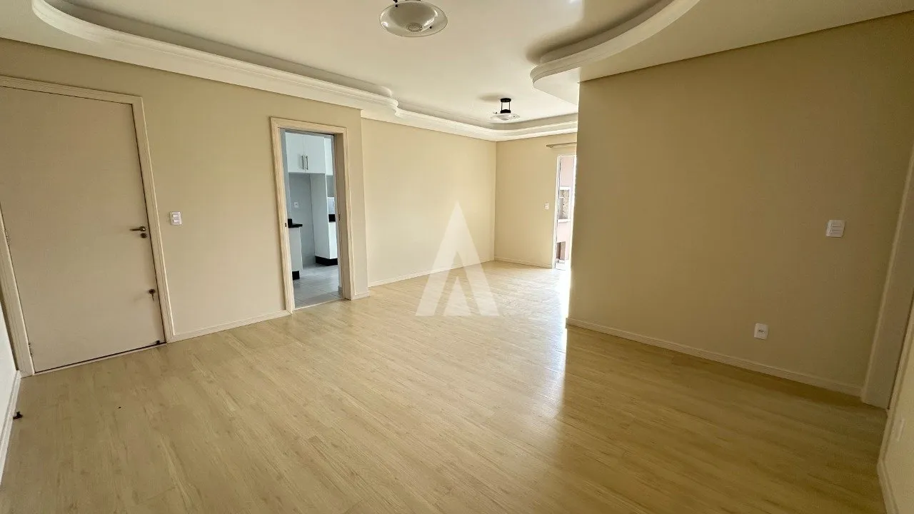 Apartamento com 1 suíte(s) mais 2 quarto(s) à venda no bairro Santo Antônio em JOINVILLE, por R$ 660.000,00 — foto 2