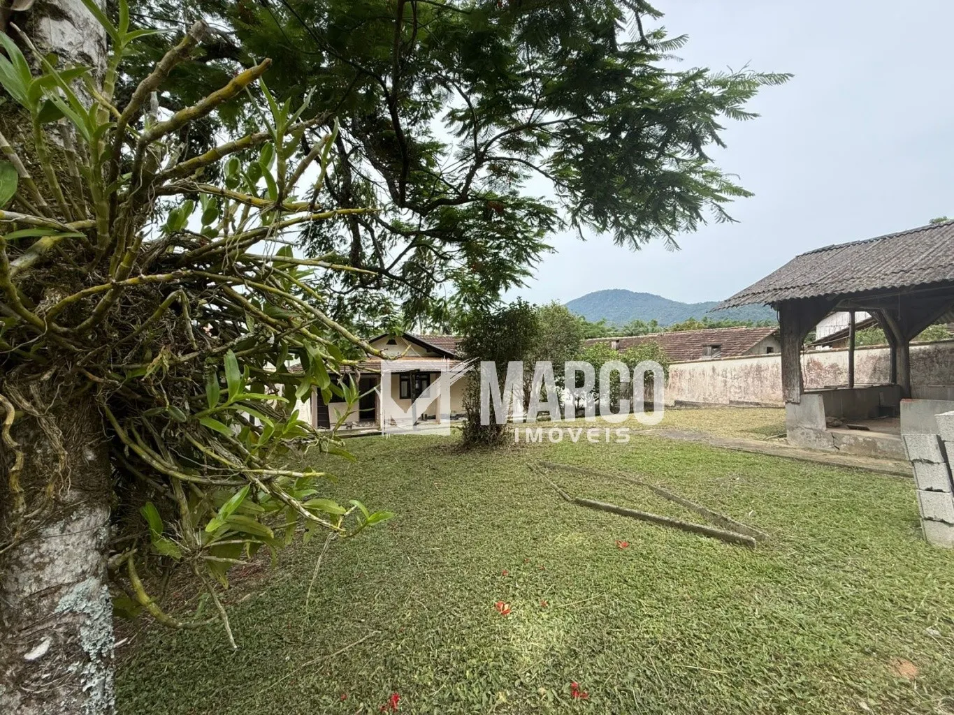 Ampla casa à venda em localização privilegiada - no Centro de Pomerode — foto 5