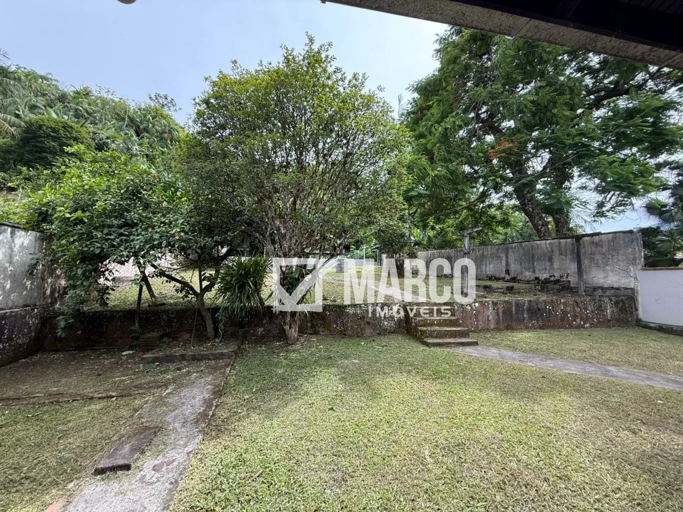 Ampla casa à venda em localização privilegiada - no Centro de Pomerode — foto 7