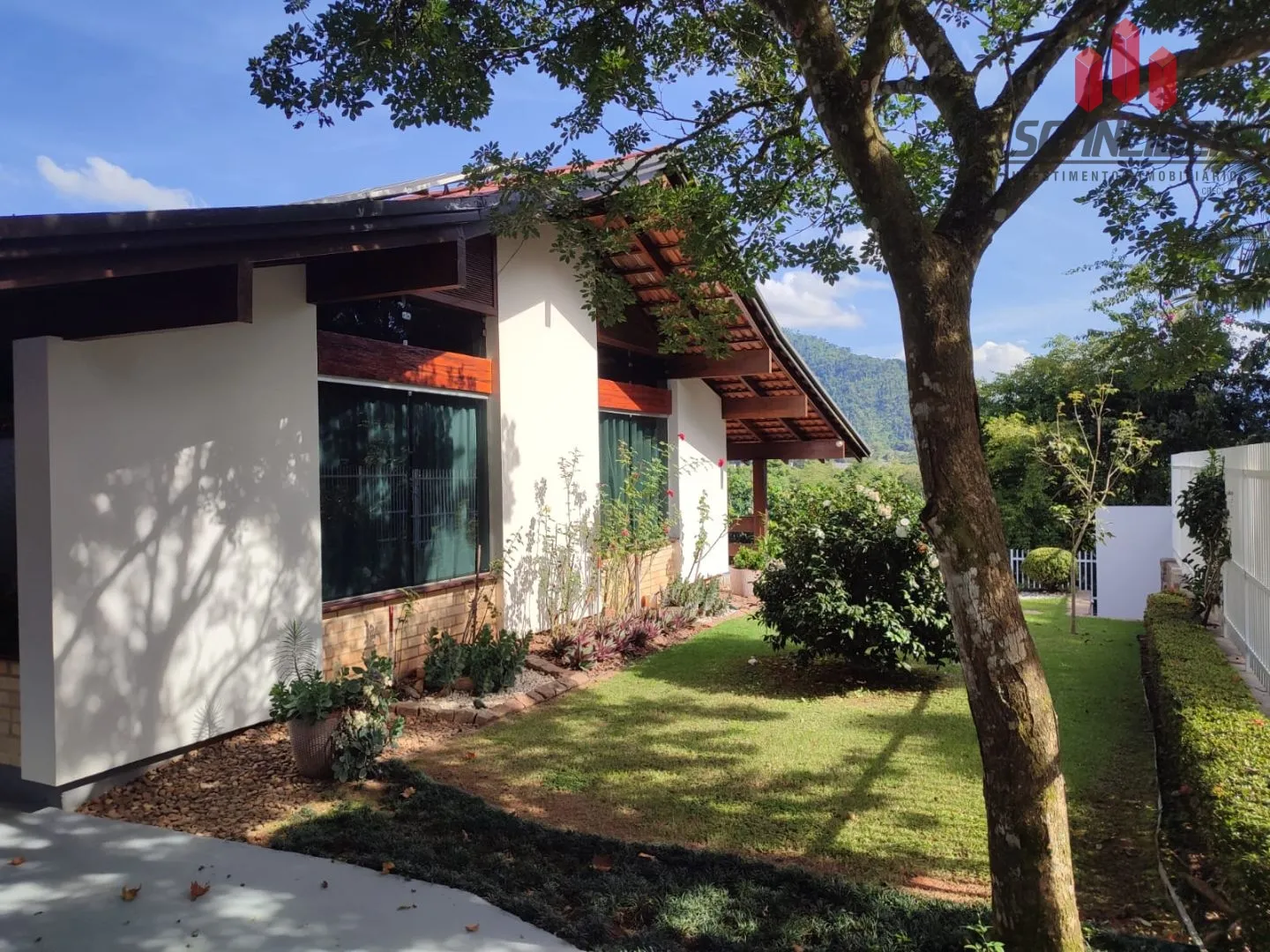 Casa com 3 dormitórios à venda no bairro Centro em Timbó/SC — foto 2