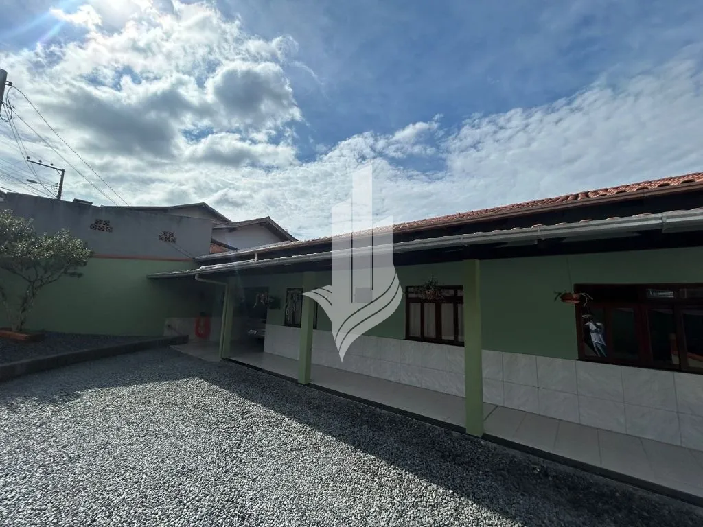 Casa no bairro Velha Central — foto 2