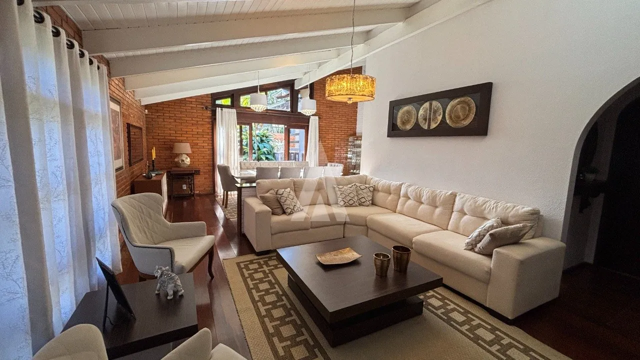 Casa com 2 suíte(s) mais 1 quarto(s) à venda no bairro Saguaçu em Joinville, por R$ 2.200.000.00. — foto 7
