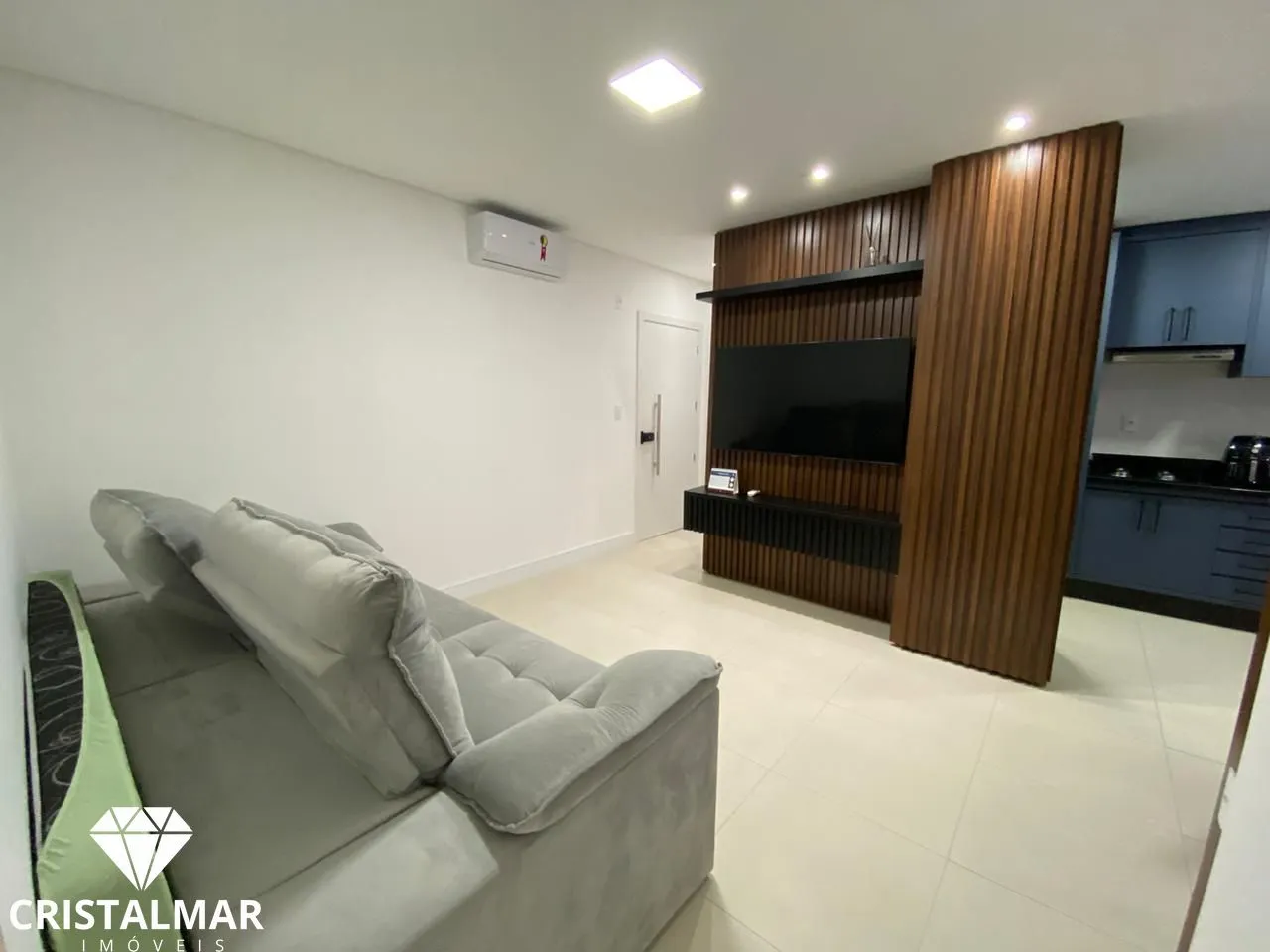 Apartamento à venda com 02 suítes e 02 vagas de garagem perto do mar — foto 2