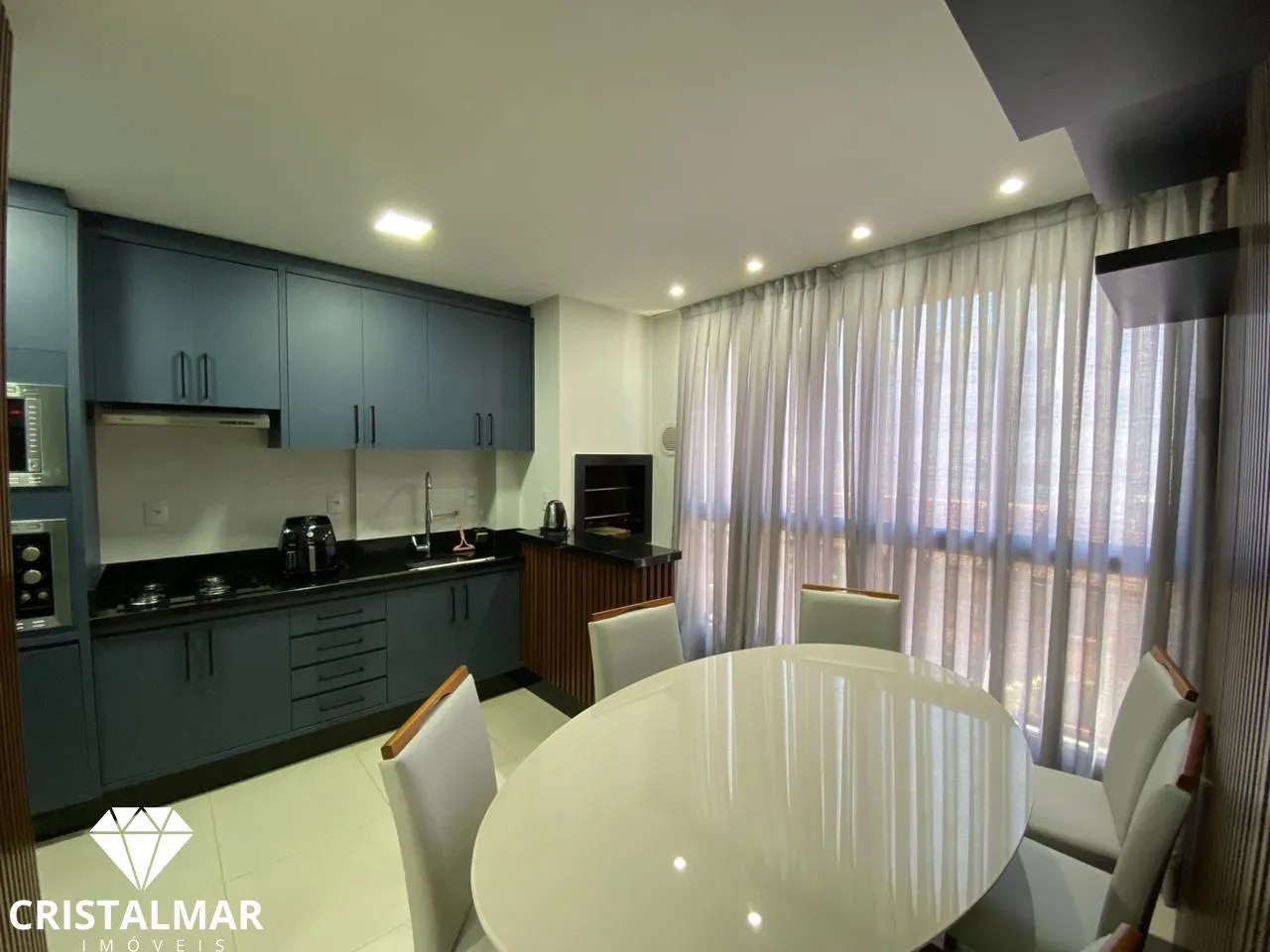 Apartamento à venda com 02 suítes e 02 vagas de garagem perto do mar — foto 4