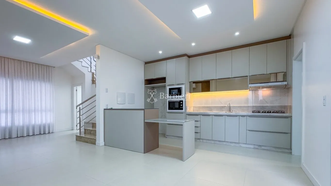 Casa com 2 suítes, 179 m no bairro Escola Agrícola em Blumenau/SC - foto 1