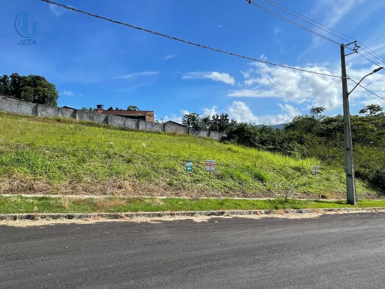 TERRENO PRONTO PARA CONSTRUIR - foto 1