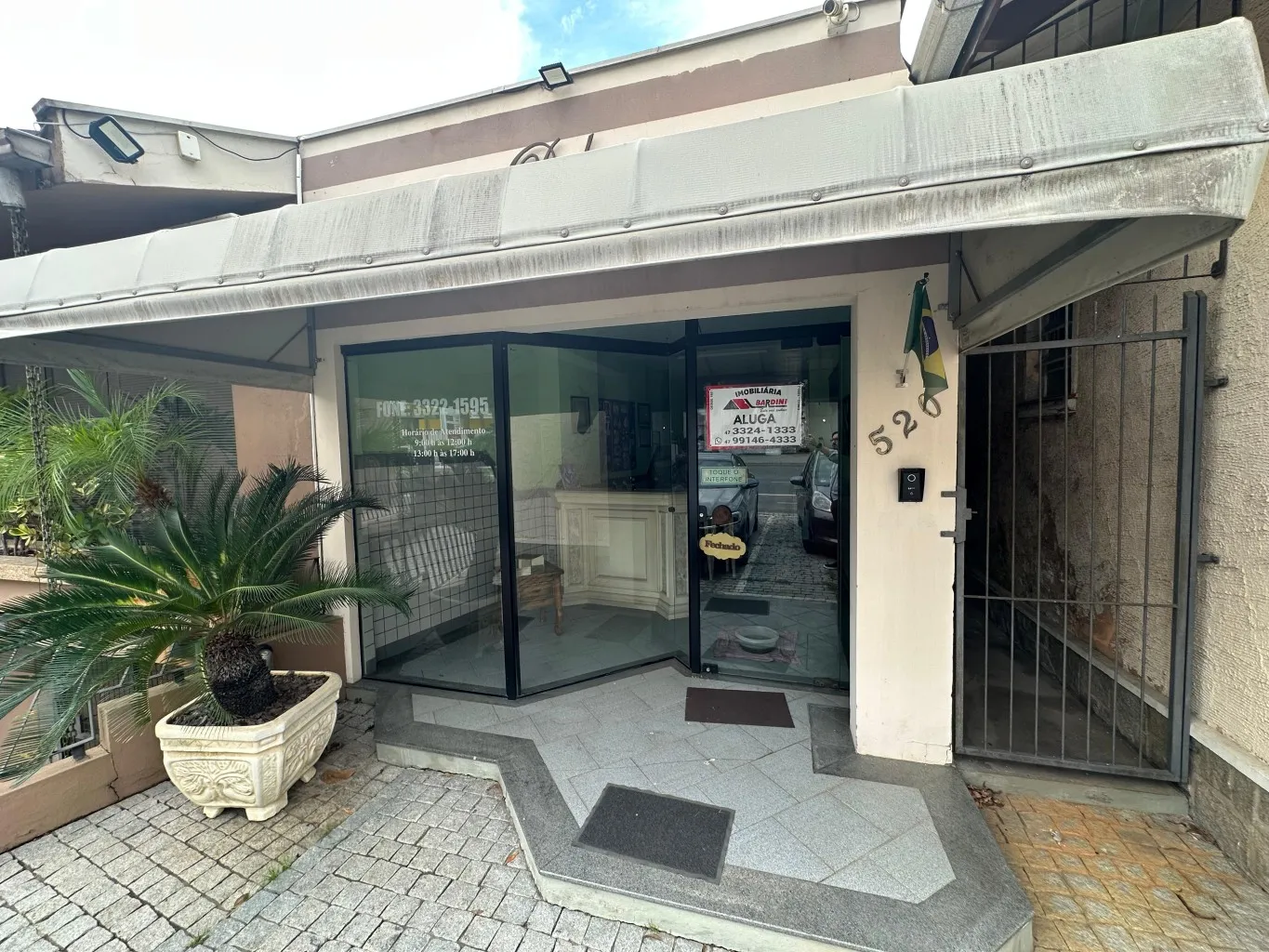 Ótima sala comercial no bairro Ponta Aguda em Blumenau, SC. - foto 1