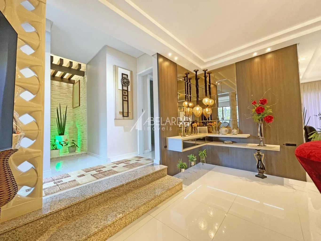 CASA COM 175,44 M CONSTRUÍDOS, 360 M DE TERRENO - NO BAIRRO ÁGUA VERDE — foto 7