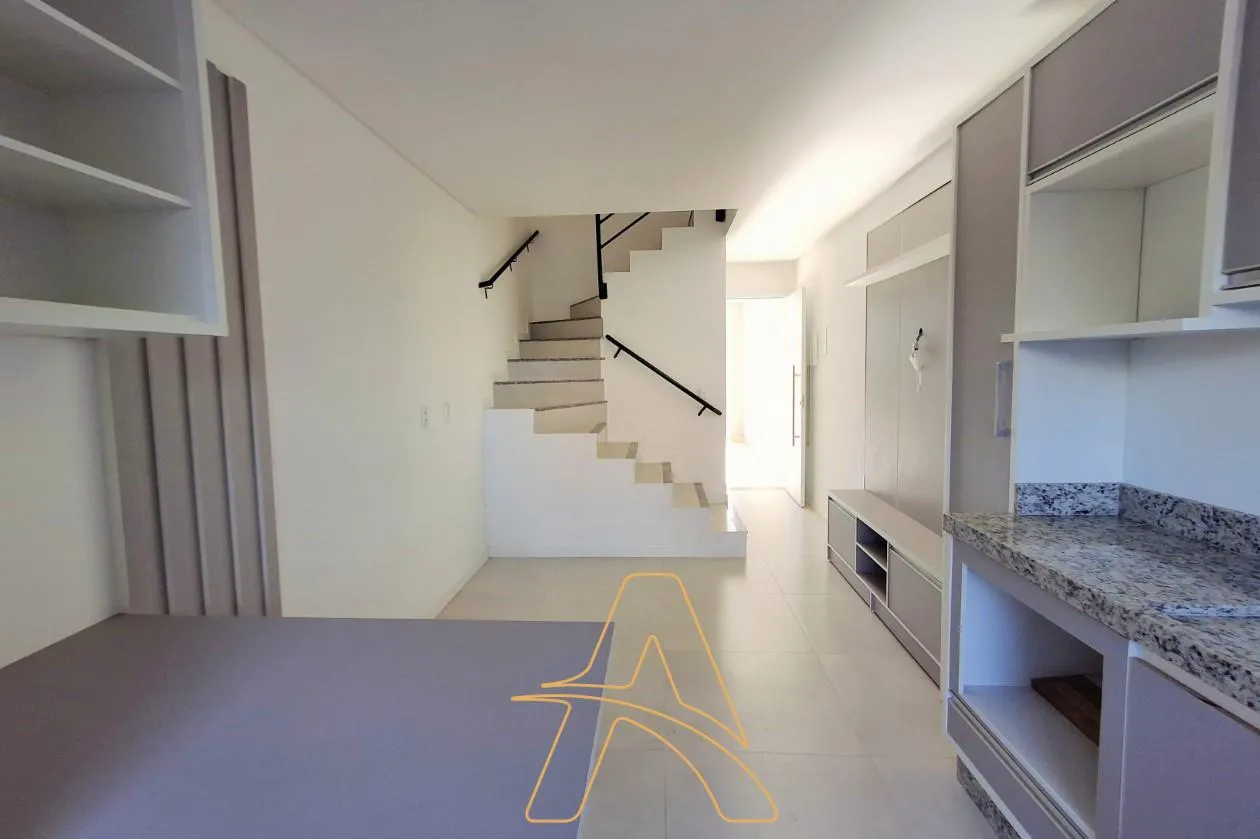 Sobrado Semimobiliado á Venda com 02 Suítes – Bairro Figueira — foto 4