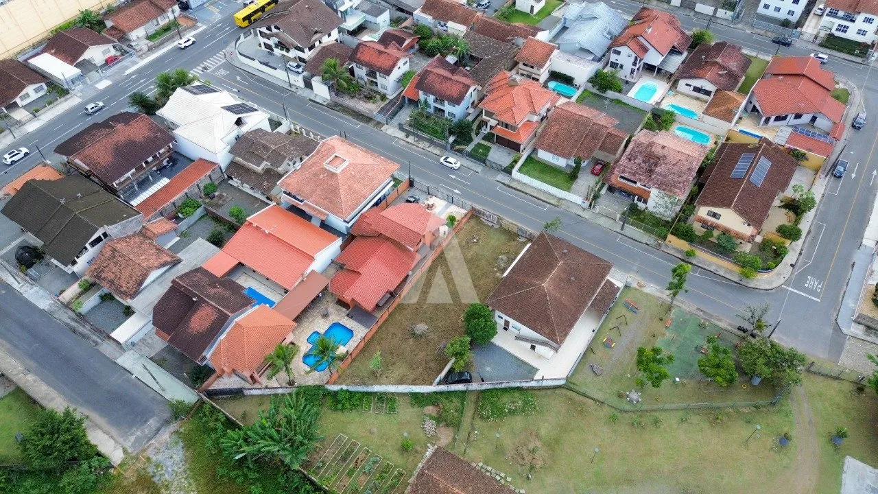 Terreno à venda no bairro Bucarein em Joinville, por R$ 580.000.00. — foto 6