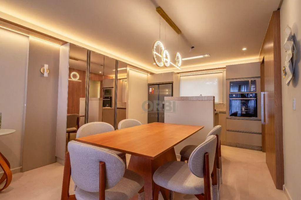 Sobrado com 2 dormitórios à venda, 137 m por R$ 850.000,00 - Água Verde - Blumenau/SC — foto 2