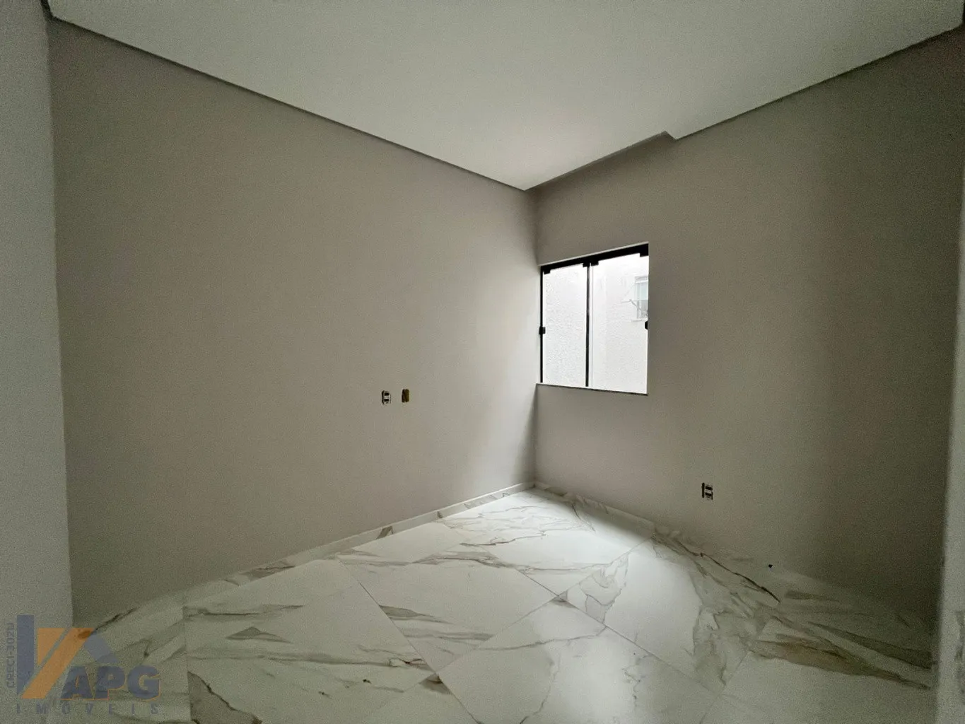 Geminadas próximo ao centro de Gaspar — foto 6
