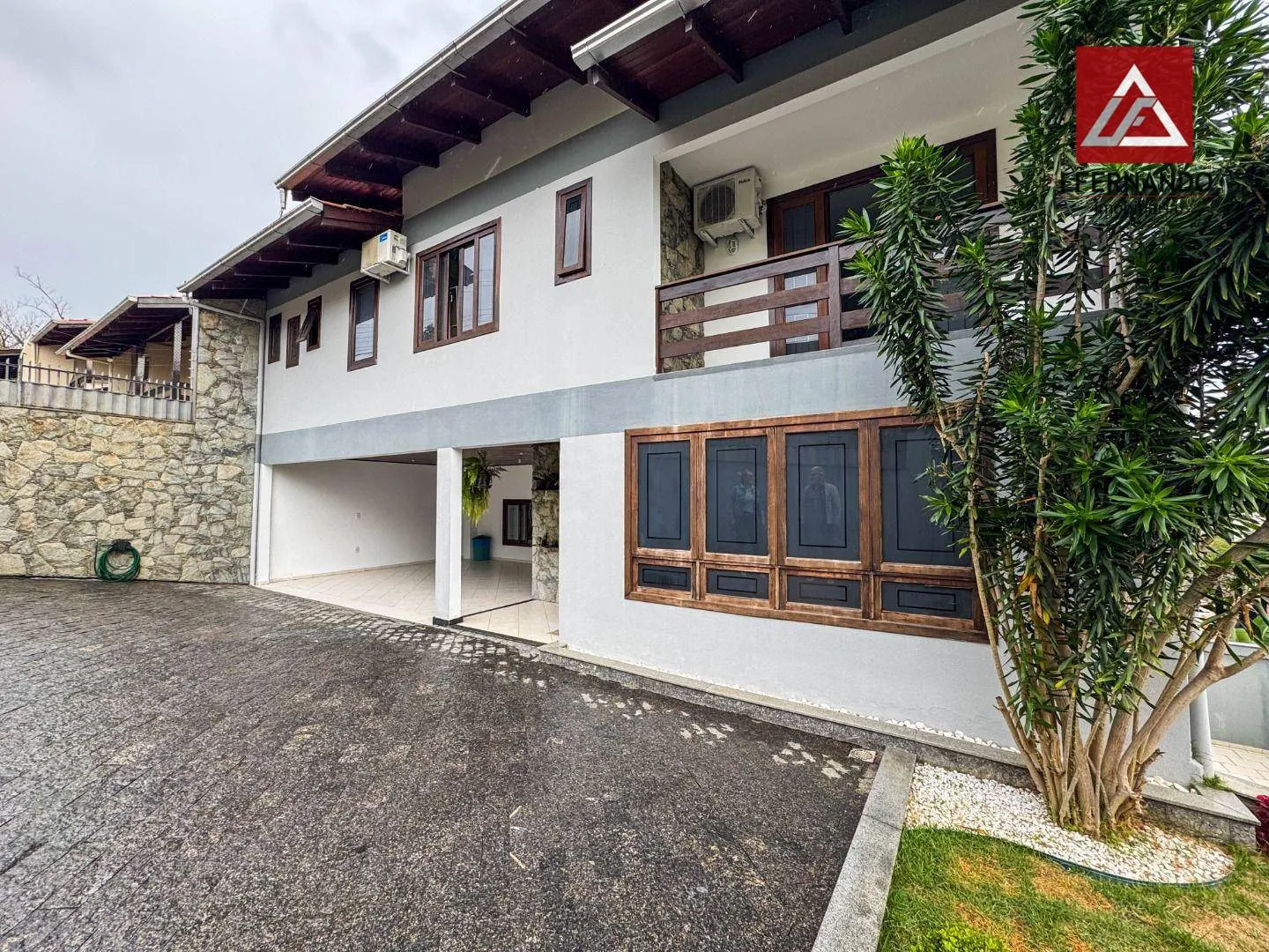 Casa com 4 dormitórios, sendo 3 suítes à venda, 551 m por R$ 1.790.000 - Escola Agrícola - Blumenau/SC — foto 2