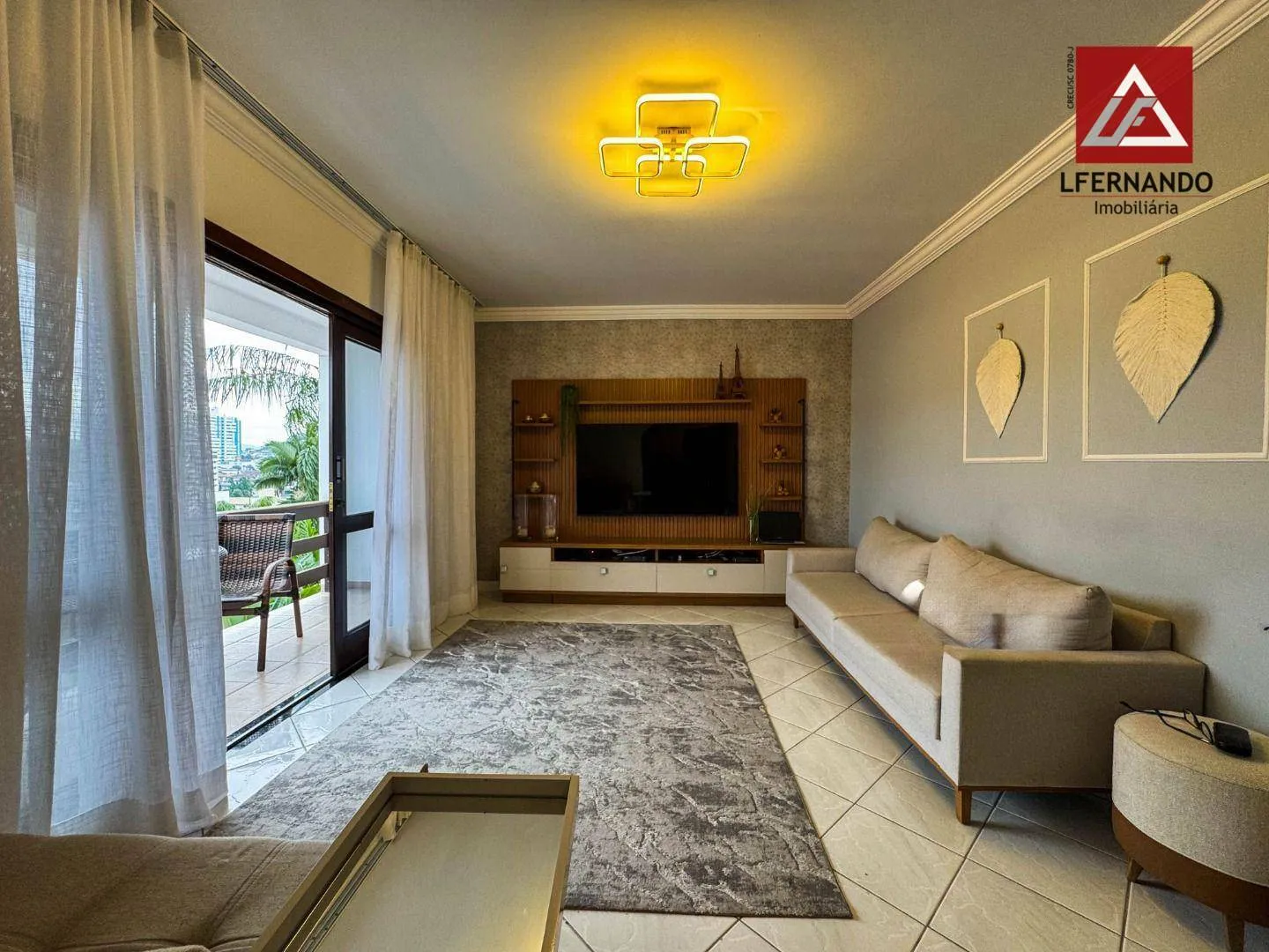 Casa com 4 dormitórios, sendo 3 suítes à venda, 551 m por R$ 1.790.000 - Escola Agrícola - Blumenau/SC — foto 3
