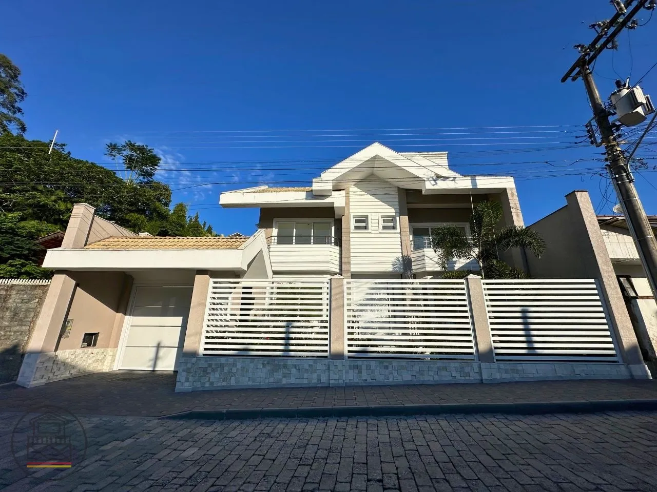 *Excelente casa de alto padrão com 3 suítes no bairro Escola Agricola. — foto 6