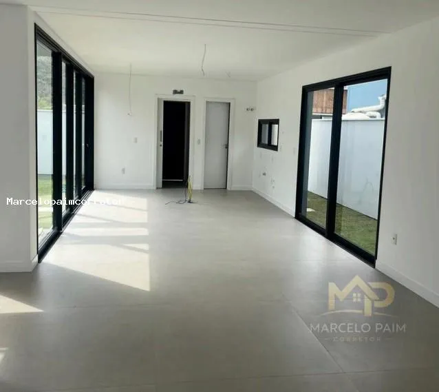 Casa Duplex para Venda em Florianópolis, Rio Tavares, 3 dormitórios, 3 suítes, 4 banheiros, 2 vagas — foto 7