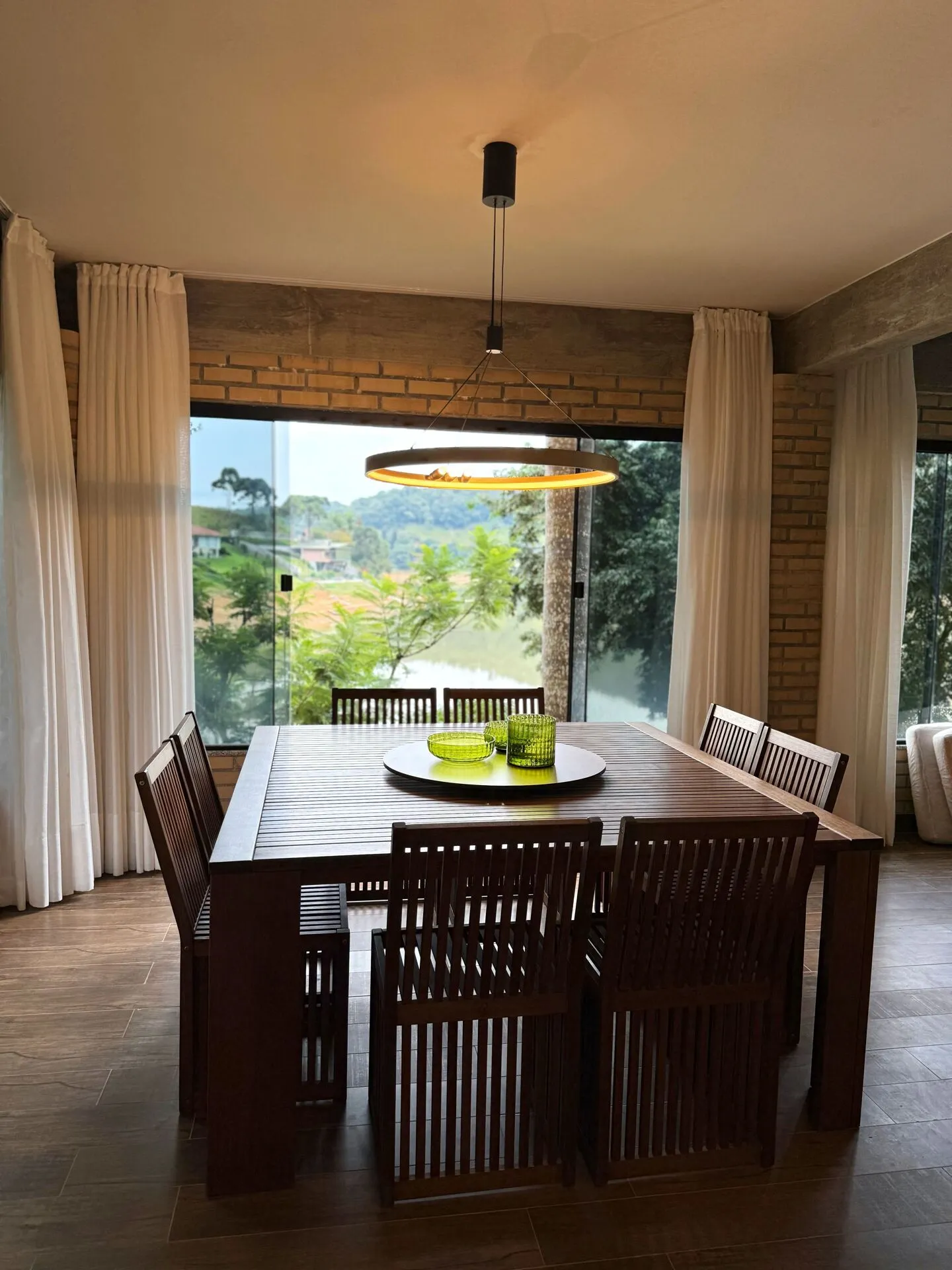 Exclusividade à beira da barragem - Rio dos Cedros — foto 3