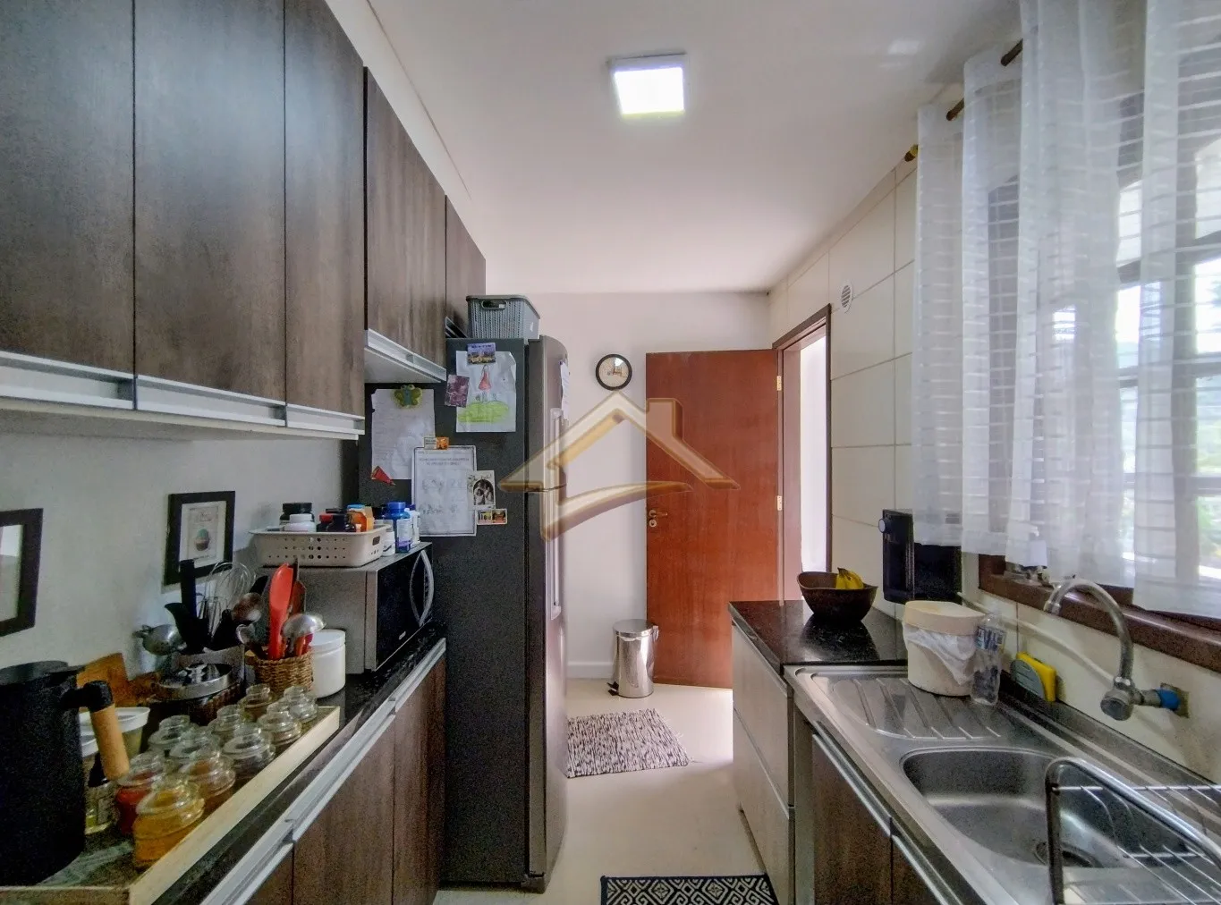 Amplo apartamento com 3 dormitórios próximo ao Centro! — foto 4