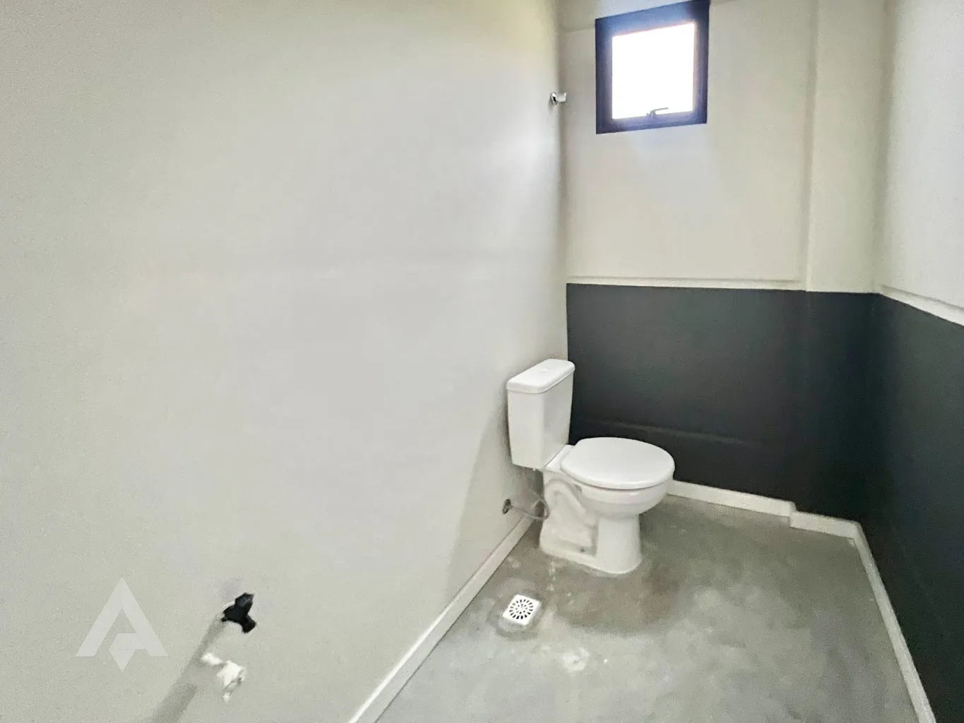 Sala Comercial de 300m para locação por R$ 6.950,00 - Bairro Do Salto - Blumenau- SC — foto 7