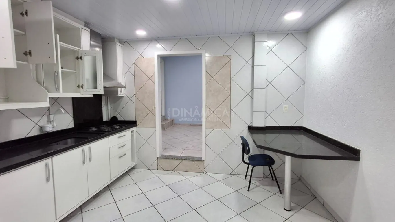 Oportunidade imperdível! Casa à venda no Bairro Escola Agrícola - Blumenau. — foto 3