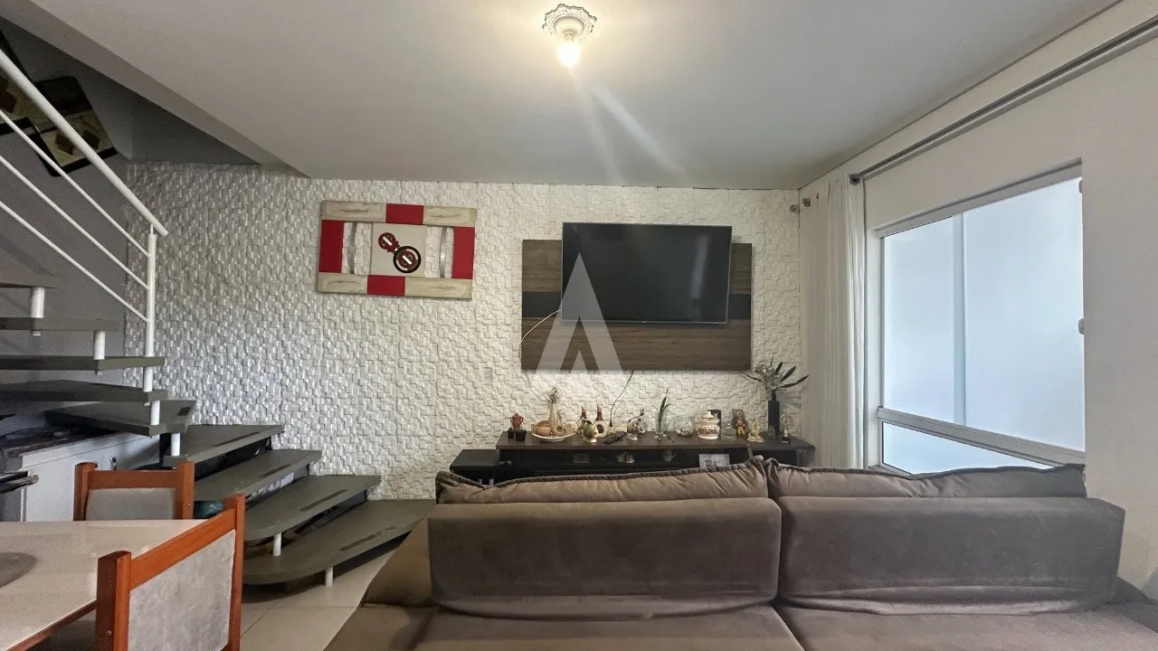 Sobrado Geminado com 2 quarto(s) à venda no bairro Costa E Silva em Joinville, por R$ 470.000.00. — foto 2