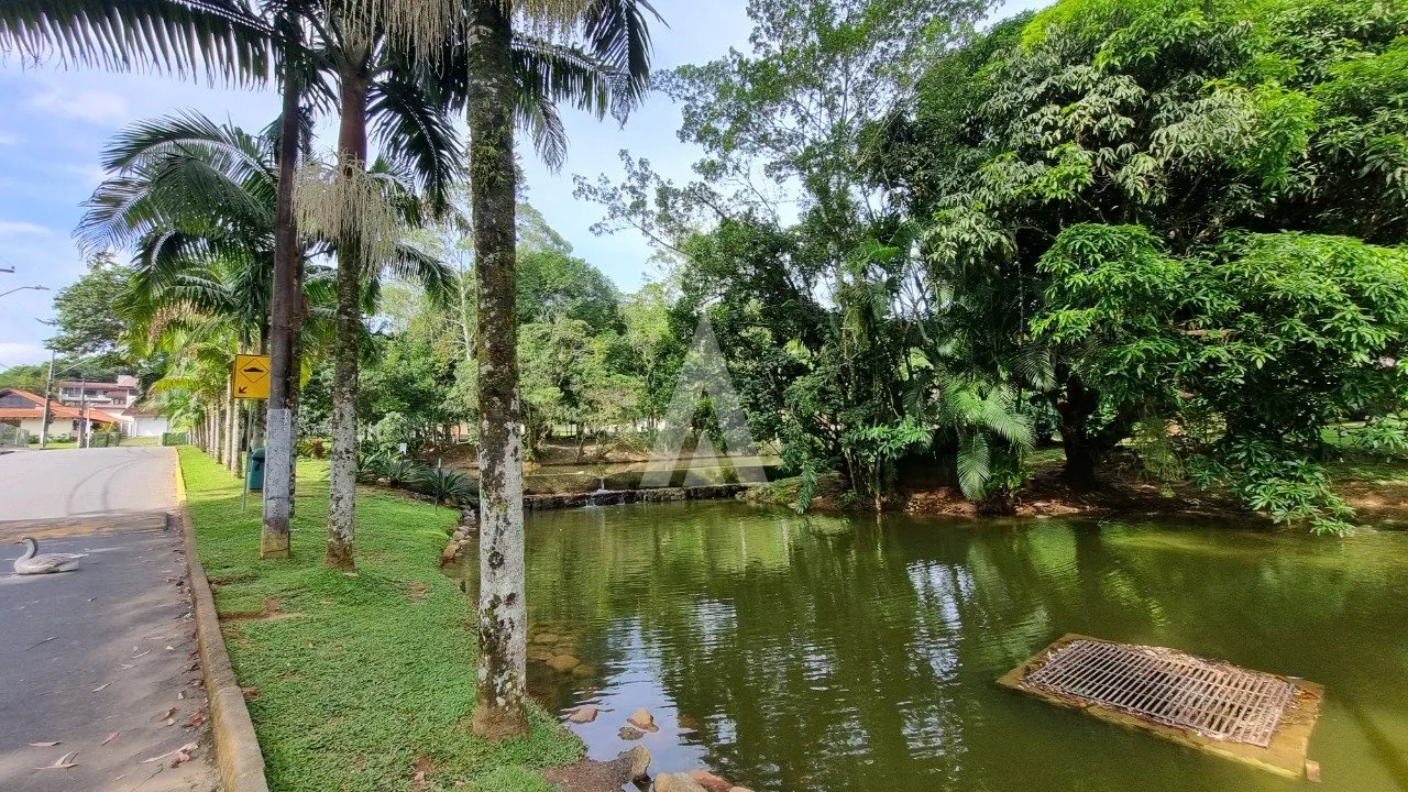 Casa em Condomínio com 1 suíte(s) mais 2 quarto(s) à venda no bairro SAGUACU em JOINVILLE, de R$ 1.500.000,00 por R$ 1.380.000,00 — foto 3