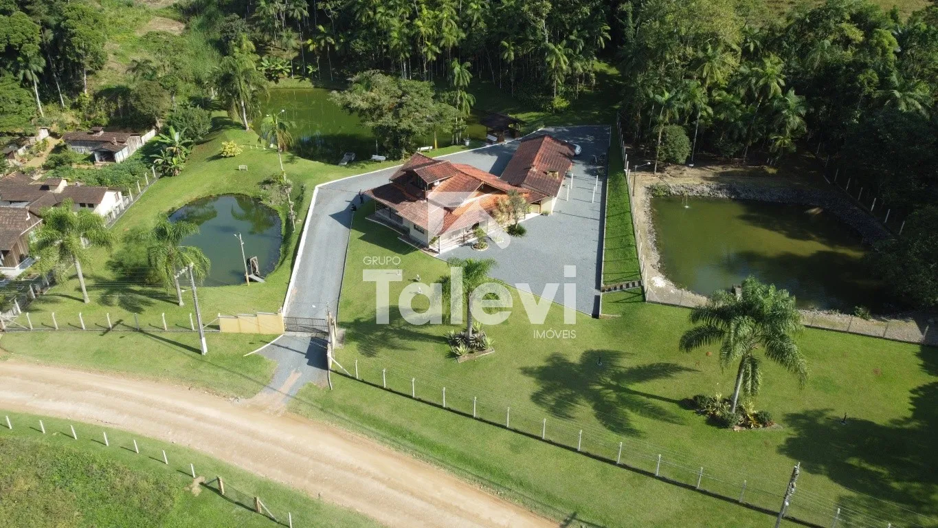 Refúgio Encantador em Meio à Natureza! Chácara Mobiliada de 46.498m com 3 Lagoas e Casa de Madeira em Testo Alto - Apenas 8 Minutos da Cidade. — foto 4