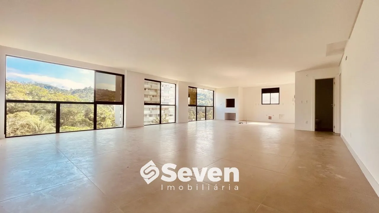 Apartamento à venda com 3 quartos e 3 suítes, 3 vagas, 189m² no Bom Retiro, Blumenau - foto 1