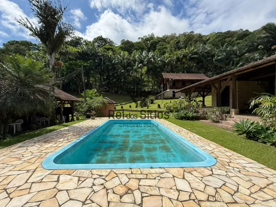 Imóvel Rural à venda com 6 quartos e 6 suítes, 2 vagas, 240000m² na região do bairro Progresso, próximo à Rua Júlio Heiden, Blumenau — foto 2