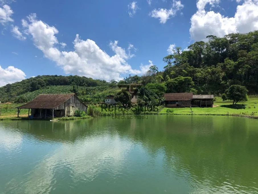 Sítio à venda no bairro Consulte em Rio dos Cedros/SC — foto 3