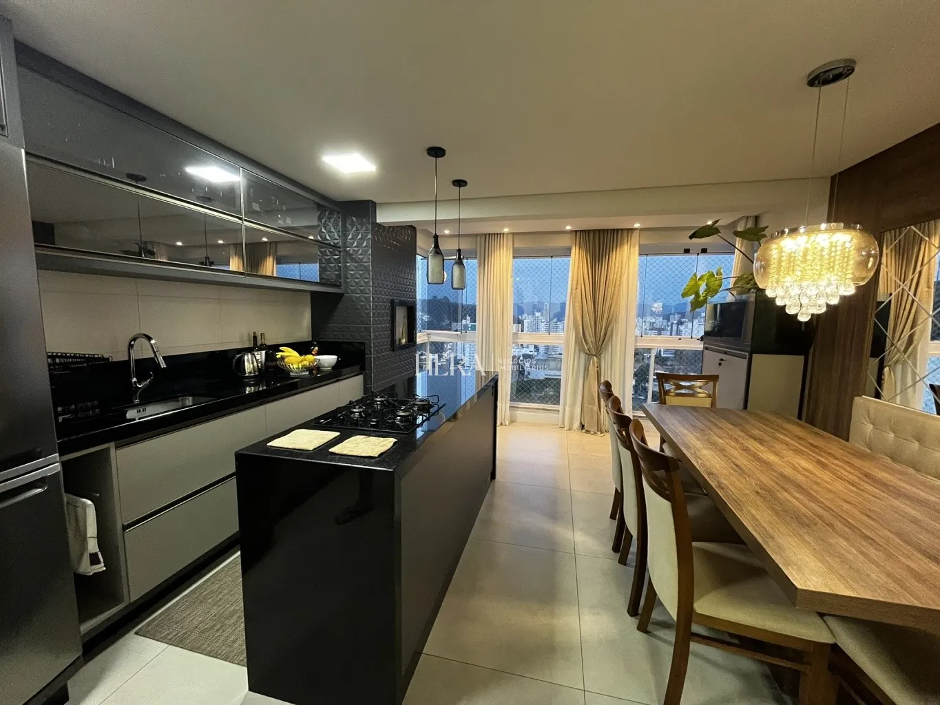Apartamento mobiliado à venda com 03 dormitórios com 01 suíte no bairro Itoupava Seca! — foto 2