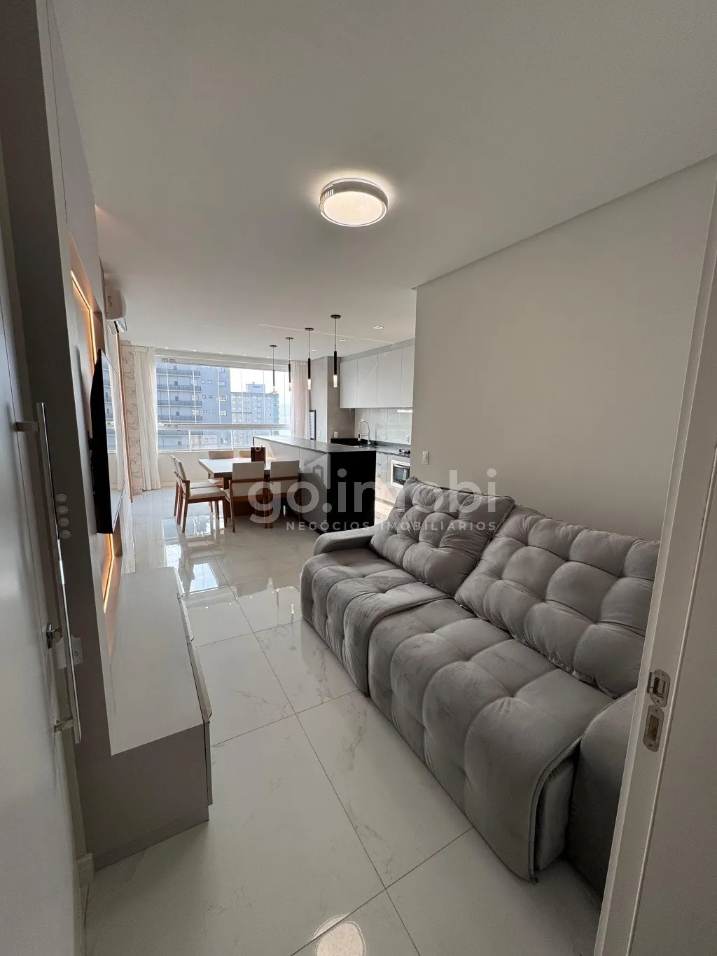 Apartamento mobiliado pronto para morar em Pereque - Porto Belo. Andar Alto - foto 1