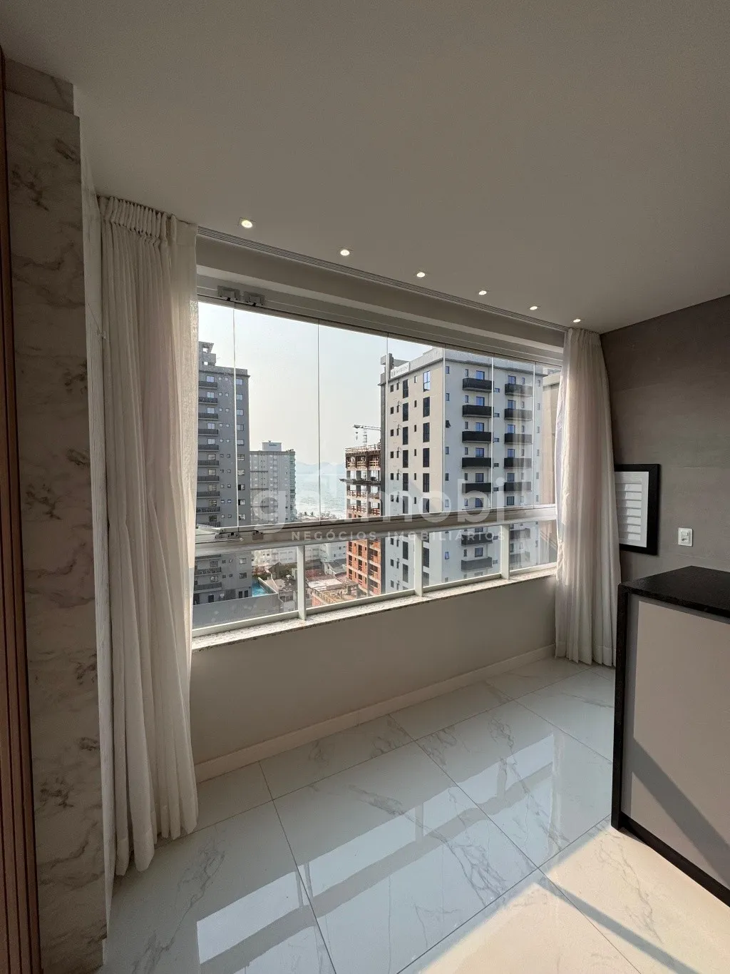 Apartamento mobiliado pronto para morar em Pereque - Porto Belo. Andar Alto — foto 5
