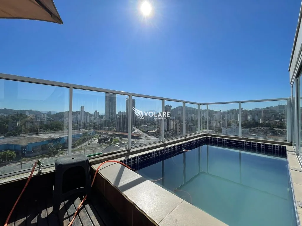 Exclusividade: Cobertura com Piscina no Centro - Próxima à Vila Germânica — foto 2