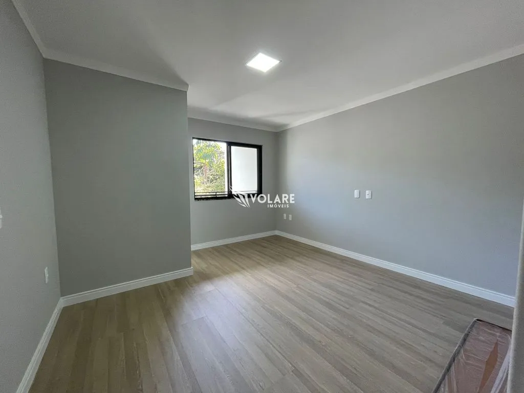 Sobrado Pronto para Morar de Alto Padrão Próximo à Vila Germânica — foto 7