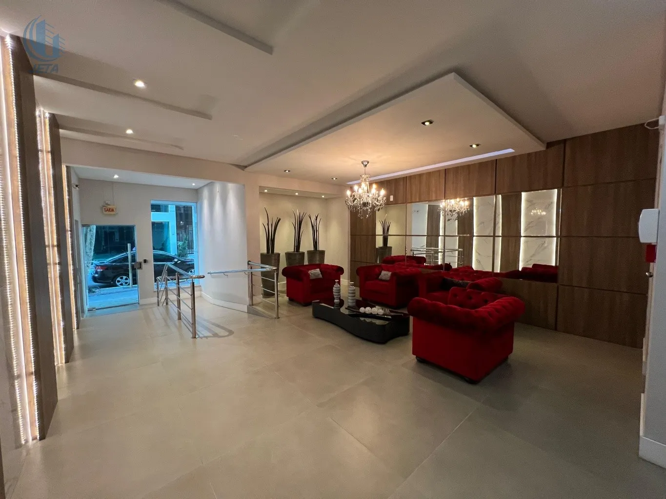 APARTAMENTO TOTALMENTE MOBILIADO EM BALNEÁRIO CAMBORIÚ — foto 3