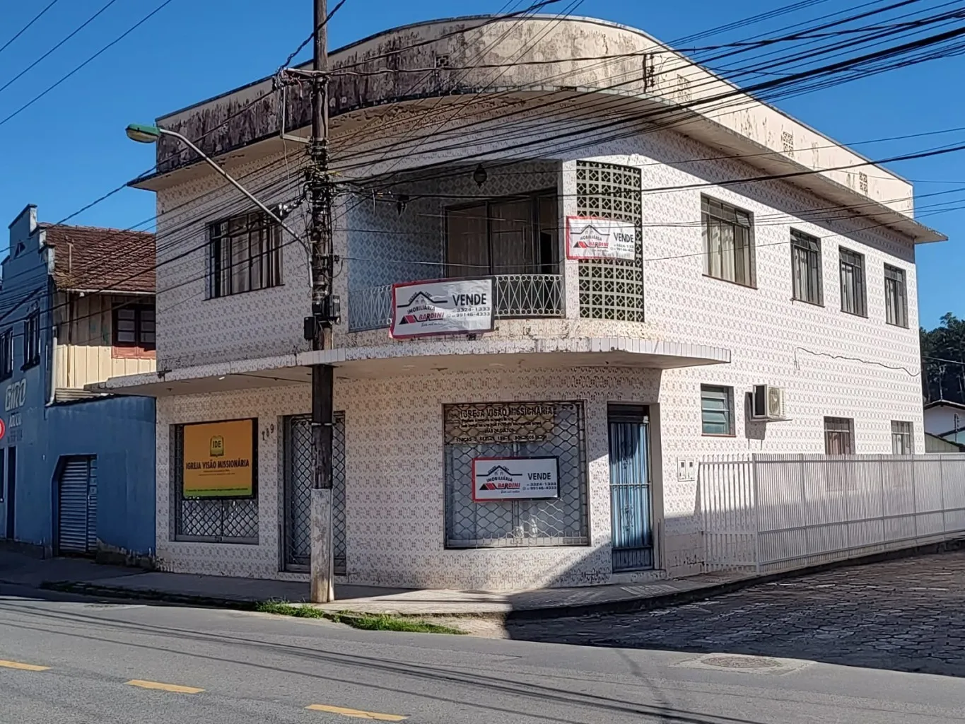 Casarão para moradia e fins comerciais em Blumenau SC. - foto 1