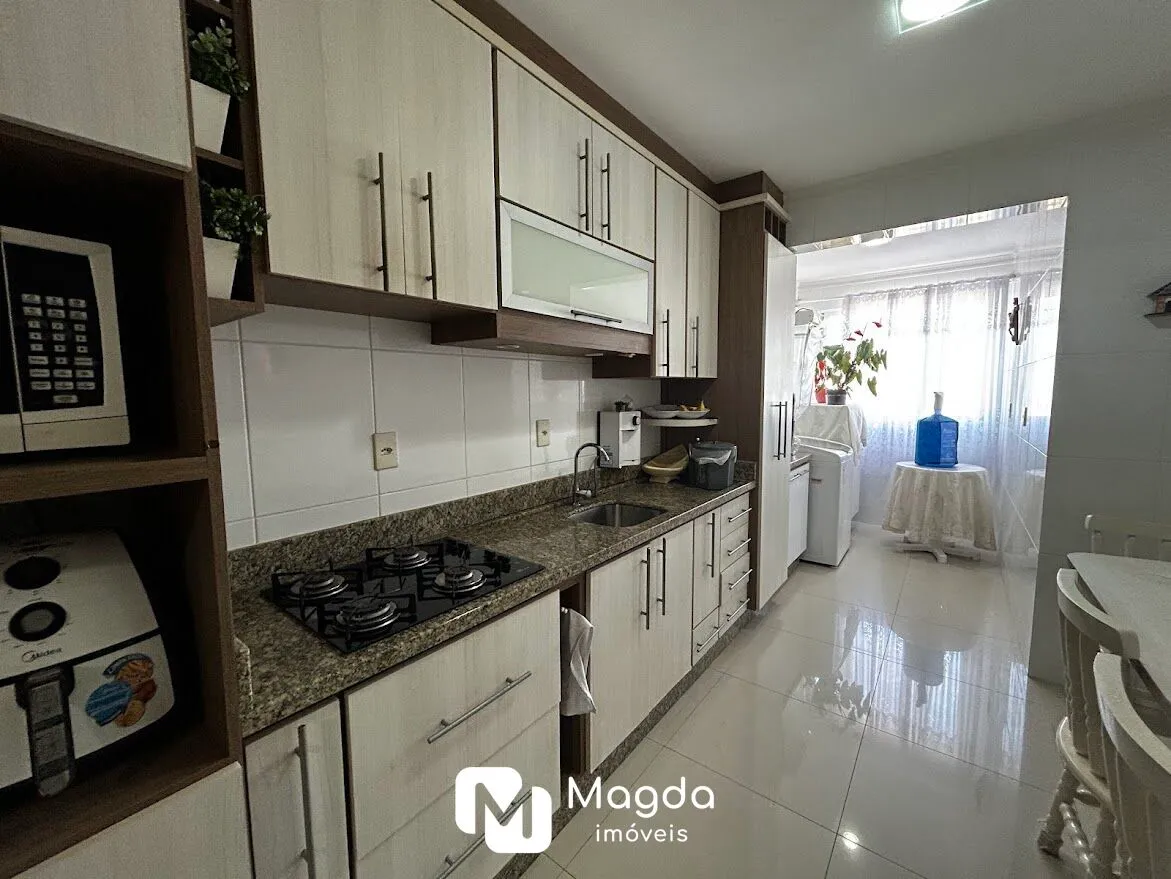 Viva o privilégio de morar à beira-mar, com elegância, conforto e uma vista simplesmente deslumbrante — foto 4