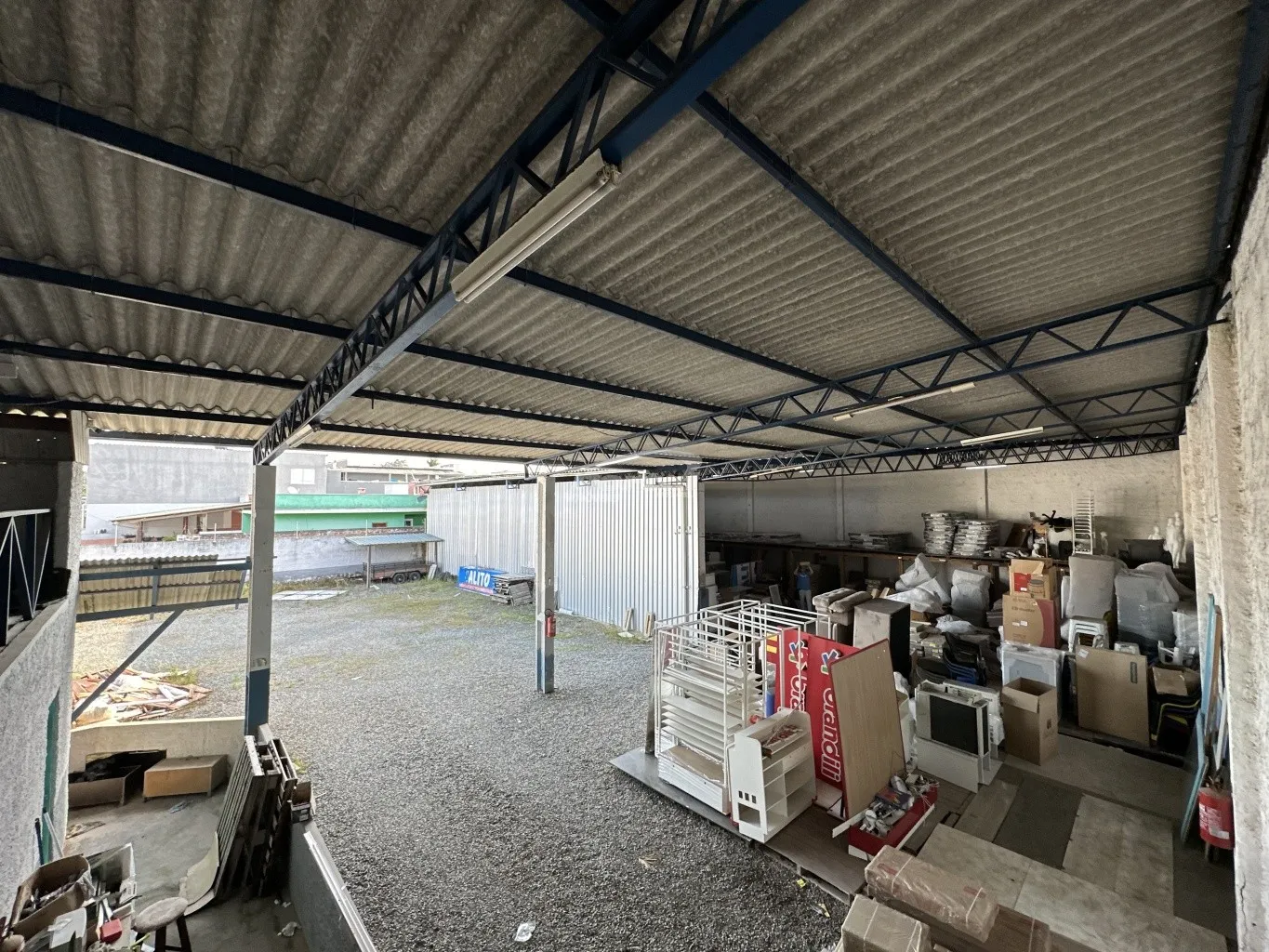 Galpão com área de aproximadamente 700m no Centro de Balneário Piçarras/SC (Cód. 21486) — foto 5