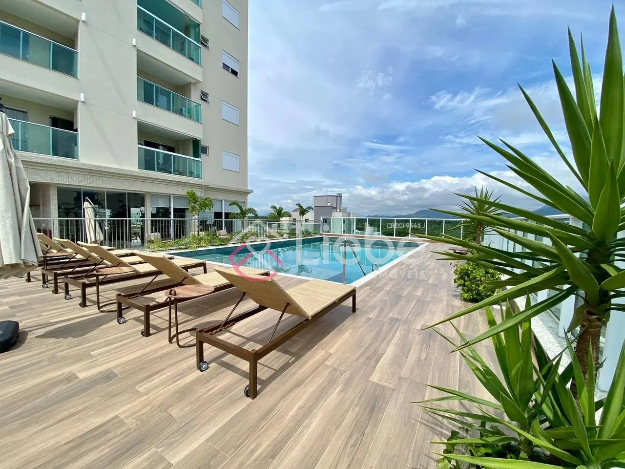 Apartamento no Edifício Carpe Diem Residence em Itapema com 81,96m privativos. De esquina e 3 Quadra do mar. — foto 2